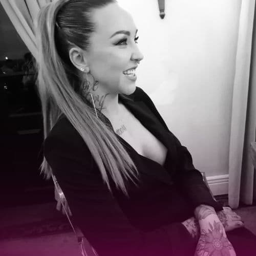 Sam, Blade Boutique